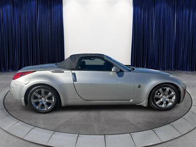 2004 Nissan 350Z Touring - Photo 4 - North Hills, CA 91343