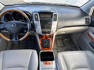 2005 Lexus RX   - Photo 14 - North Hills, CA 91343