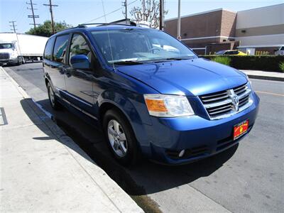 2010 Dodge Grand Caravan SXT   - Photo 5 - Panorama City, CA 91402