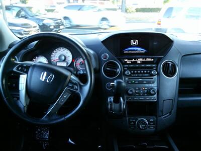 2014 Honda Pilot Touring   - Photo 18 - Panorama City, CA 91402