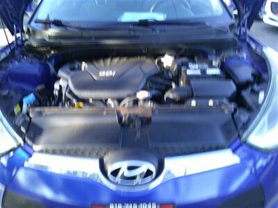 2012 Hyundai VELOSTER - Photo 32 - North Hills, CA 91343