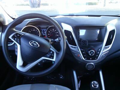 2012 Hyundai VELOSTER   - Photo 16 - Panorama City, CA 91402