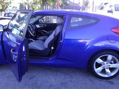 2012 Hyundai VELOSTER   - Photo 14 - Panorama City, CA 91402