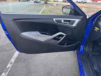 2012 Hyundai VELOSTER - Photo 39 - North Hills, CA 91343