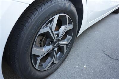 2019 Kia Forte LXS - Photo 11 - Panorama City, CA 91402