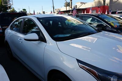 2019 Kia Forte LXS - Photo 9 - Panorama City, CA 91402