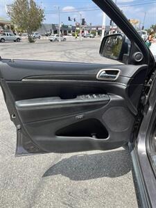2015 Jeep Grand Cherokee Limited - Photo 14 - Panorama City, CA 91402
