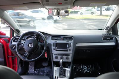 2015 Volkswagen Golf TSI SE   - Photo 18 - Panorama City, CA 91402