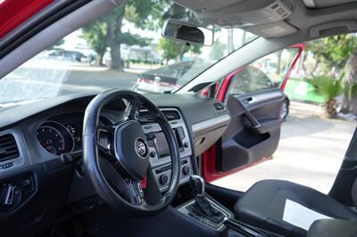 2015 Volkswagen Golf TSI SE   - Photo 10 - Panorama City, CA 91402