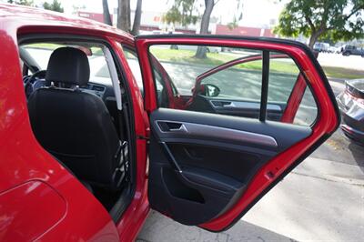 2015 Volkswagen Golf TSI SE   - Photo 15 - Panorama City, CA 91402