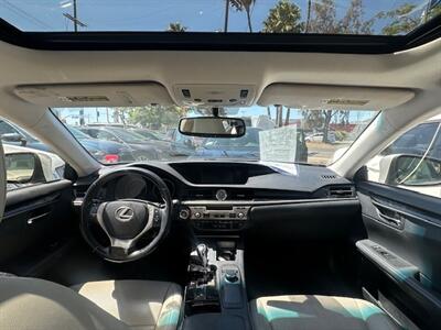 2015 Lexus ES - Photo 13 - Panorama City, CA 91402