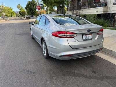 2017 Ford Fusion SE - Photo 3 - Panorama City, CA 91402