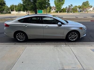 2017 Ford Fusion SE - Photo 6 - Panorama City, CA 91402