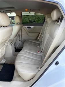 2011 INFINITI FX35   - Photo 12 - Panorama City, CA 91402
