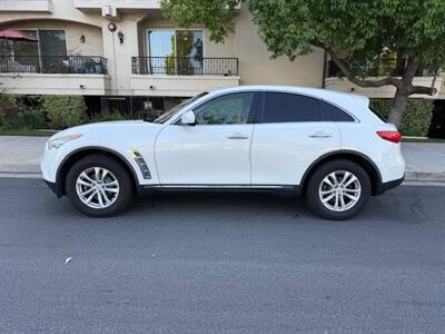 2011 INFINITI FX35   - Photo 2 - Panorama City, CA 91402