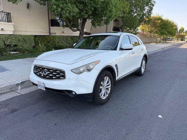 2011 INFINITI FX35   - Photo 1 - Panorama City, CA 91402
