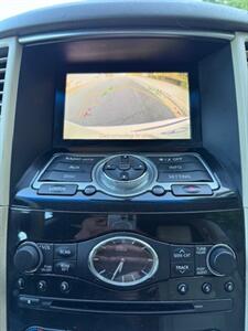 2011 INFINITI FX35   - Photo 18 - Panorama City, CA 91402