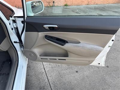 2011 Honda Civic GX   - Photo 41 - North Hills, CA 91343