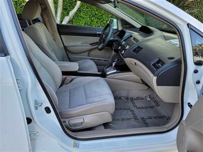 2011 Honda Civic GX   - Photo 25 - North Hills, CA 91343