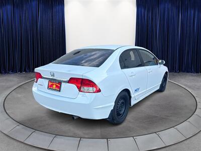 2011 Honda Civic GX - Photo 5 - North Hills, CA 91343