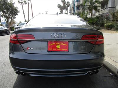 2015 Audi S8 4.0T quattro   - Photo 3 - Panorama City, CA 91402