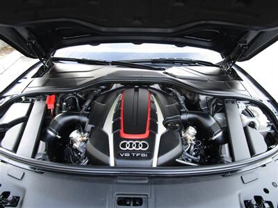 2015 Audi S8 4.0T quattro   - Photo 25 - Panorama City, CA 91402