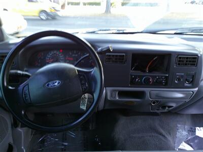 2003 Ford F-250 XLT   - Photo 13 - Panorama City, CA 91402