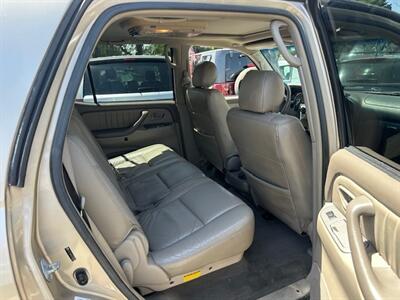 2005 Toyota Sequoia Limited   - Photo 14 - Panorama City, CA 91402