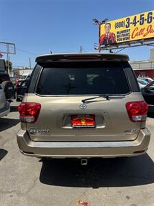 2005 Toyota Sequoia Limited   - Photo 3 - Panorama City, CA 91402