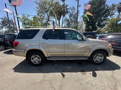 2005 Toyota Sequoia Limited   - Photo 6 - Panorama City, CA 91402