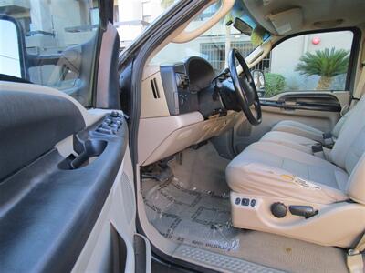 2006 Ford F-350 Lariat   - Photo 15 - Panorama City, CA 91402