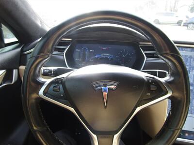 2015 Tesla Model S P85D   - Photo 18 - Panorama City, CA 91402
