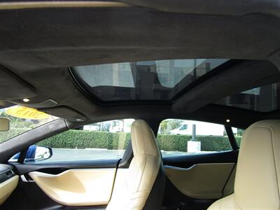 2015 Tesla Model S P85D   - Photo 17 - Panorama City, CA 91402
