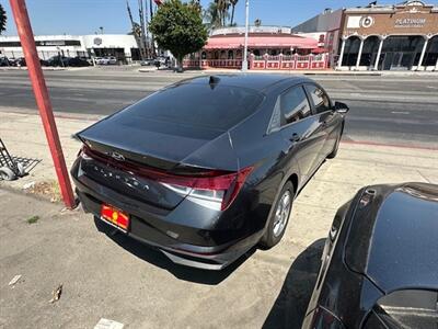 2021 Hyundai ELANTRA SE - Photo 5 - Panorama City, CA 91402