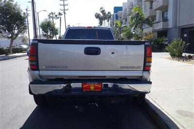 2003 Chevrolet Silverado 3500 LT   - Photo 4 - Panorama City, CA 91402