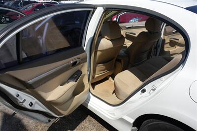 2006 Honda Civic Hybrid w/Navi   - Photo 16 - Panorama City, CA 91402