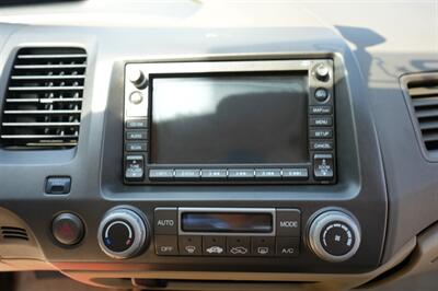2006 Honda Civic Hybrid w/Navi   - Photo 26 - Panorama City, CA 91402