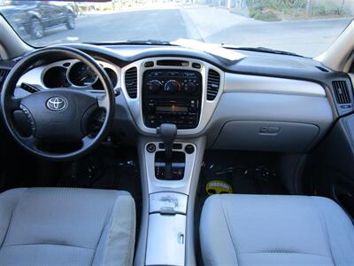 2004 Toyota Highlander Limited   - Photo 11 - Panorama City, CA 91402