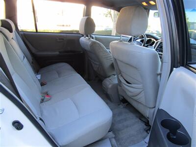 2004 Toyota Highlander Limited   - Photo 10 - Panorama City, CA 91402