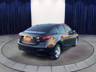 2017 Mazda Mazda3 Touring   - Photo 5 - North Hills, CA 91343