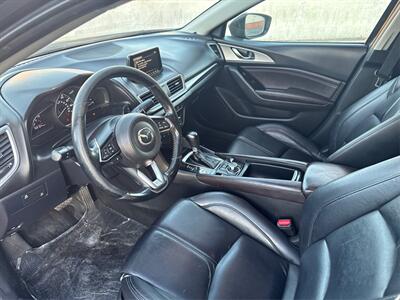 2017 Mazda Mazda3 Touring   - Photo 9 - North Hills, CA 91343