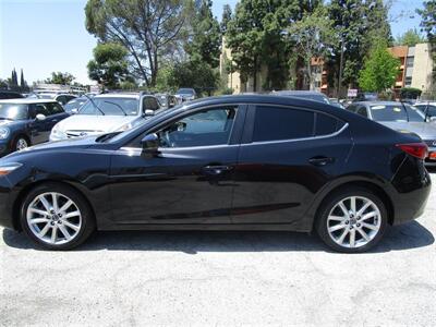 2017 Mazda Mazda3 Touring   - Photo 8 - Panorama City, CA 91402