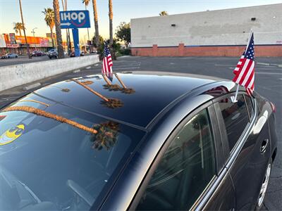 2017 Mazda Mazda3 Touring   - Photo 12 - North Hills, CA 91343