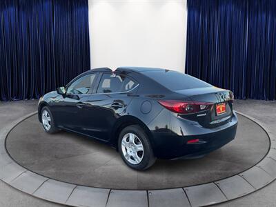 2017 Mazda Mazda3 Touring - Photo 7 - North Hills, CA 91343