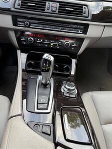 2011 BMW 528i   - Photo 21 - Panorama City, CA 91402