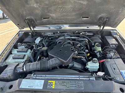 2003 Ford Explorer Sport Trac XLT - Photo 11 - North Hills, CA 91343