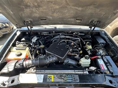 2003 Ford Explorer Sport Trac XLT - Photo 19 - Panorama City, CA 91402