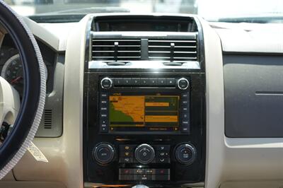 2009 Ford Escape Hybrid Limited   - Photo 12 - Panorama City, CA 91402