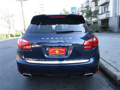 2012 Porsche Cayenne S   - Photo 4 - Panorama City, CA 91402