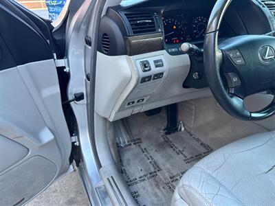 2007 Lexus LS - Photo 18 - North Hills, CA 91343